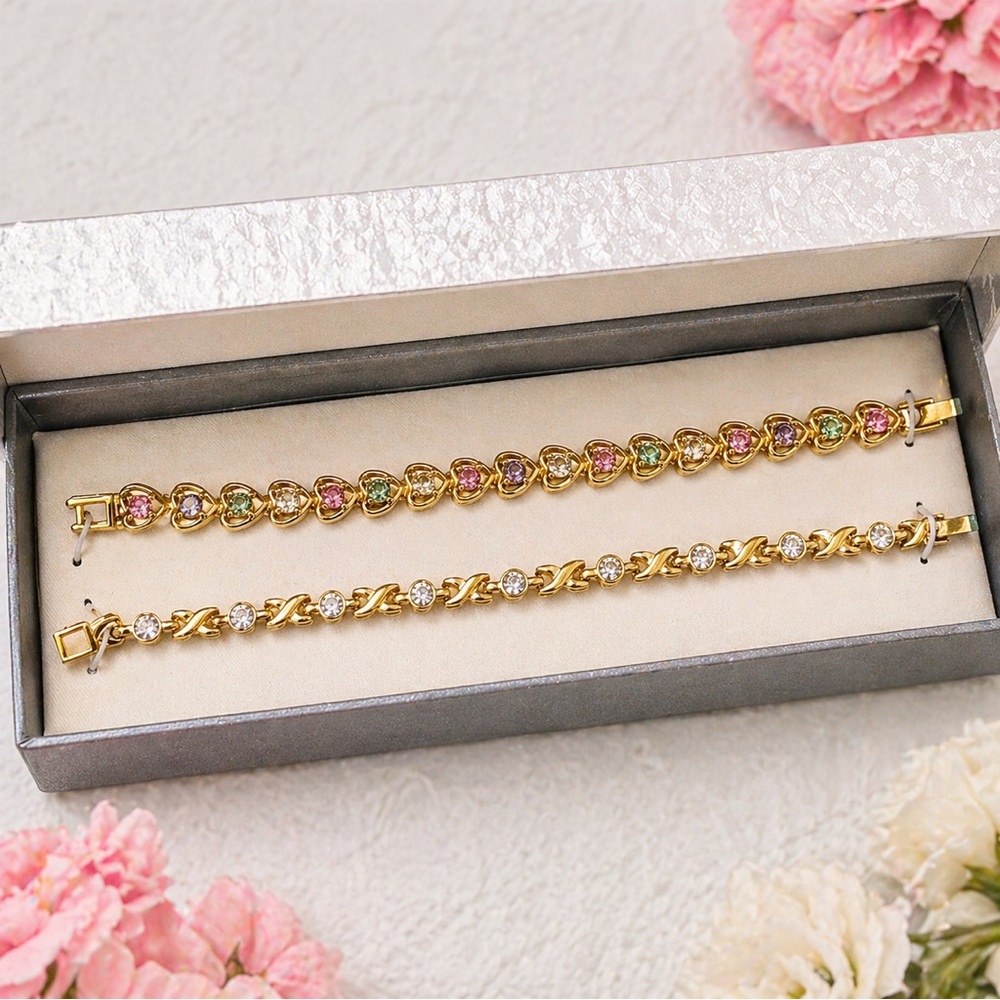 Vintage Deadstock Gold Tone Rhinestone Bracelet Set in Box Korea Y2K Hearts